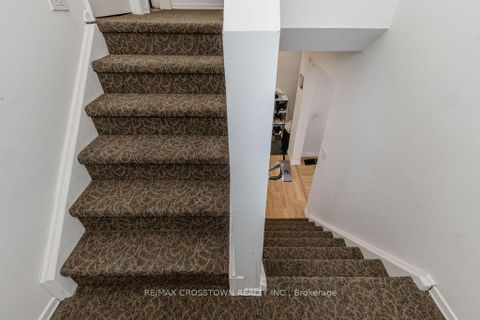 Photo 21 at 34 Kipling Place, Letitia Heights, Barrie