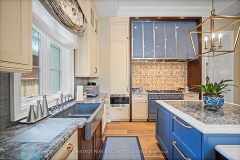 Photo 16 at 14 Banbury Road, Don Mills, Toronto