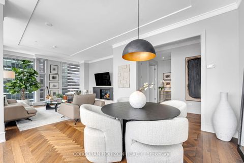 Photo 8 at 3303 - 183 Wellington Street W, Waterfront Communities C1, Toronto