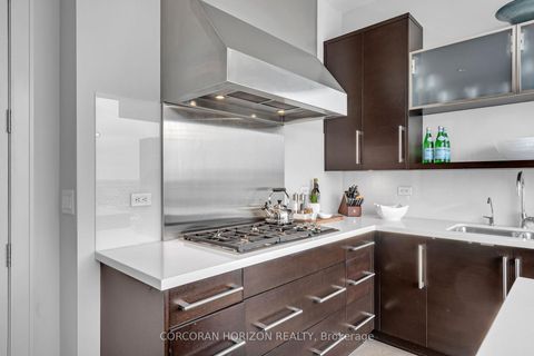 Photo 23 at 3303 - 183 Wellington Street W, Waterfront Communities C1, Toronto