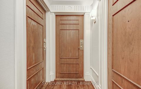 Photo 4 at 703 - 120 Lombard Street, Yonge Corridor, Toronto