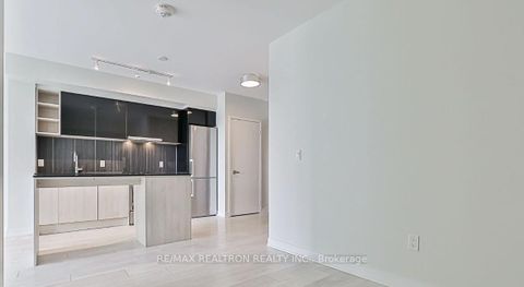 Photo 14 at 636 - 31 Tippett Road, Clanton Park, Toronto