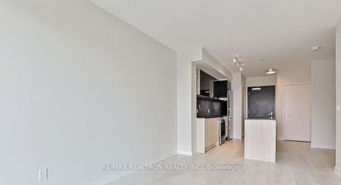 Photo 16 at 636 - 31 Tippett Road, Clanton Park, Toronto