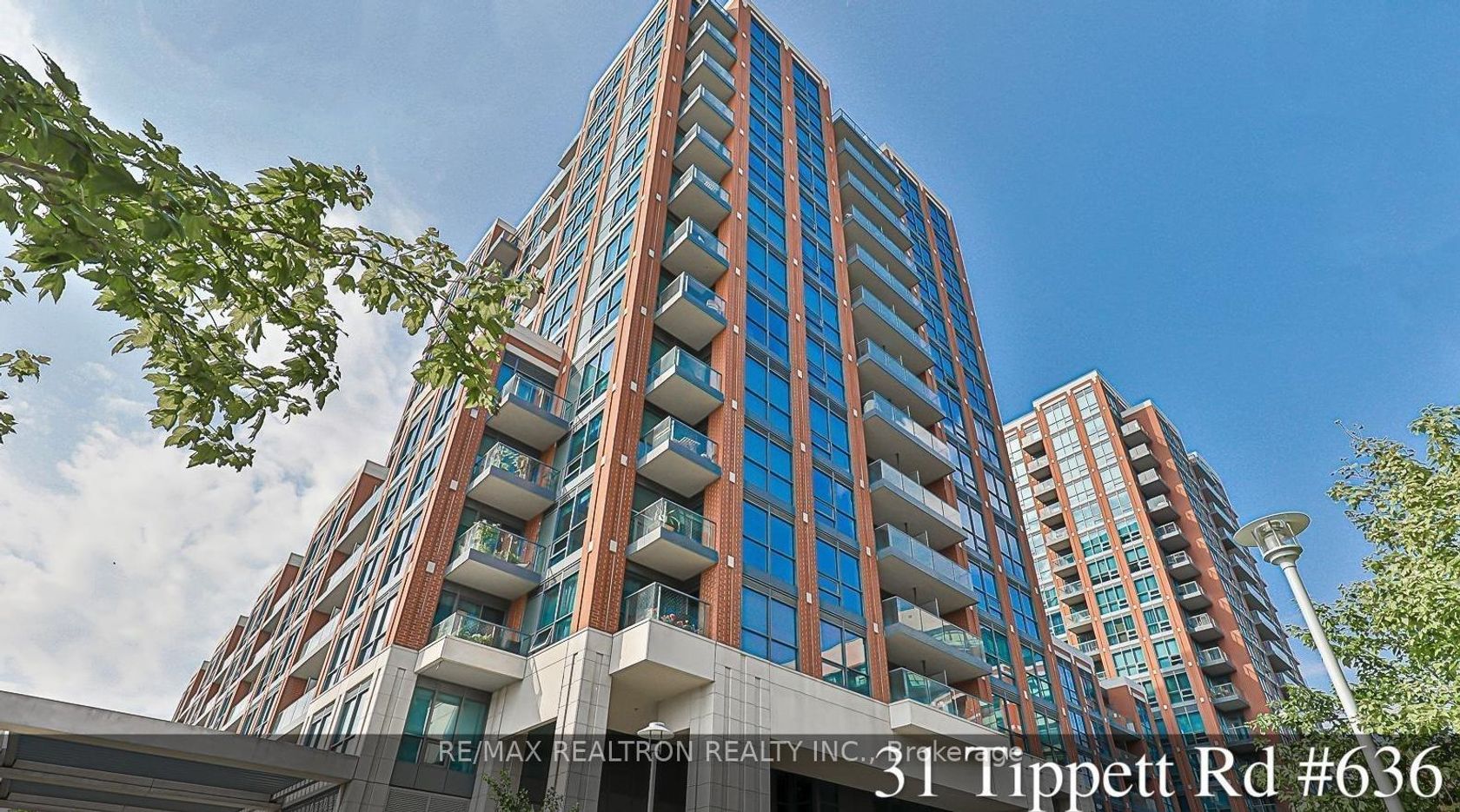 636 - 31 Tippett Road, Clanton Park, Toronto photo number 2