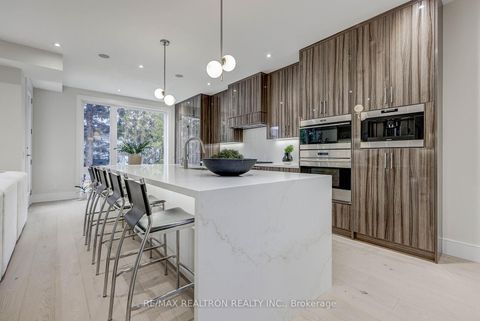 Photo 6 at 496 Melrose Avenue, Nortown, Toronto