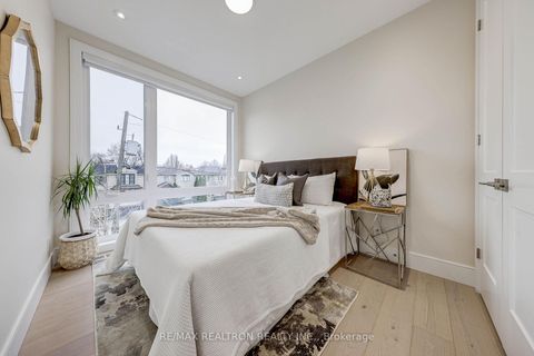 Photo 22 at 496 Melrose Avenue, Nortown, Toronto