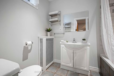 Photo 37 at 24 Glencairn Avenue, Lawrence Park South, Toronto