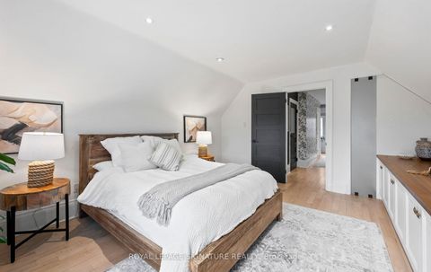 Photo 23 at 276 Roncesvalles Avenue, Swansea, Toronto