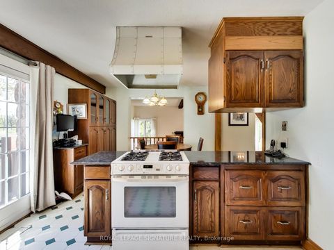 Photo 12 at 1 Kencliff Crescent, Bendale, Toronto