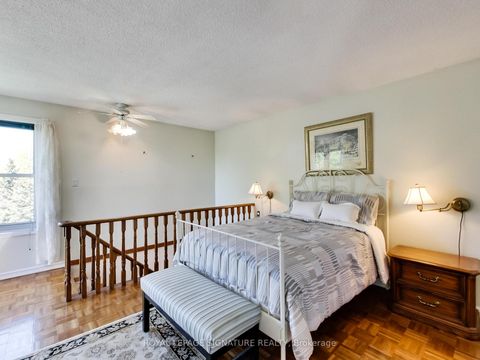 Photo 18 at 1 Kencliff Crescent, Bendale, Toronto