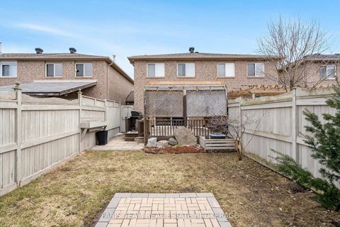 Photo 21 at 28 Raymond Crescent, Painswick South, Barrie