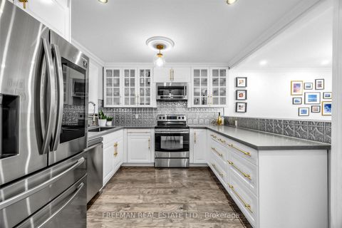 Photo 10 at 623 Dupont Street, Annex, Toronto