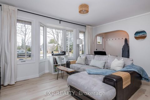 Photo 3 at 678 Rose Lane, Alcona, Innisfil