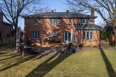 Photo 22 at 131 Torran Road, Islington Woods, Vaughan