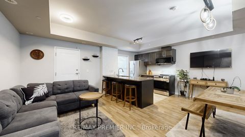 Photo 7 at 106 - 9589 Keele Street, Maple, Vaughan