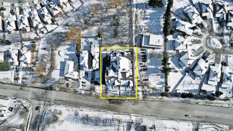Photo 43 at 106 - 9589 Keele Street, Maple, Vaughan
