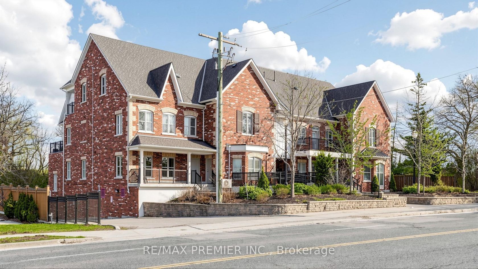 106 - 9589 Keele Street, Maple, Vaughan photo number 2