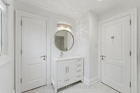 Photo 35 at 102 Kiloran Avenue, Islington Woods, Vaughan