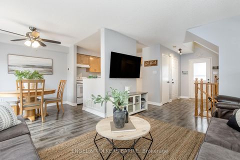 Photo 10 at 154 PICKETT Crescent, Painswick North, Barrie