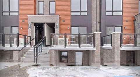 Photo 1 at 31 - 30 Liben Way, Malvern, Toronto