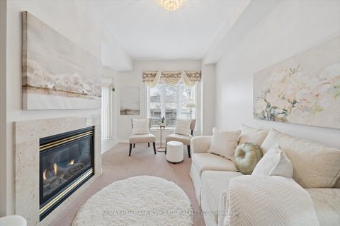 Photo 11 at 30 Jordanray Boulevard, Summerhill Estates, Newmarket