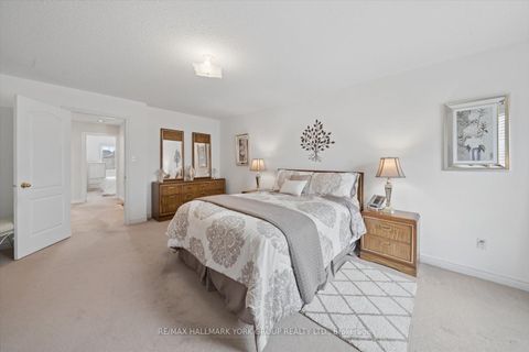 Photo 27 at 30 Jordanray Boulevard, Summerhill Estates, Newmarket