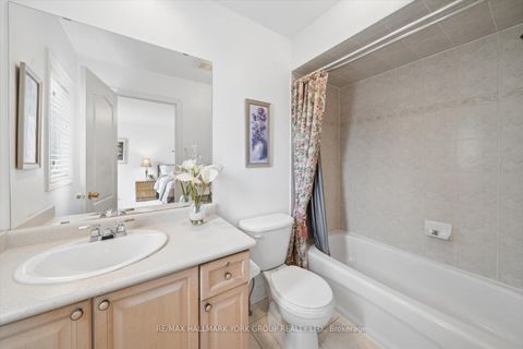 Photo 29 at 30 Jordanray Boulevard, Summerhill Estates, Newmarket