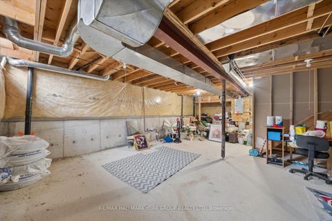 Photo 40 at 30 Jordanray Boulevard, Summerhill Estates, Newmarket