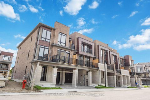 Photo 0 at 27 Gunton Street, Bayview Northeast, Aurora