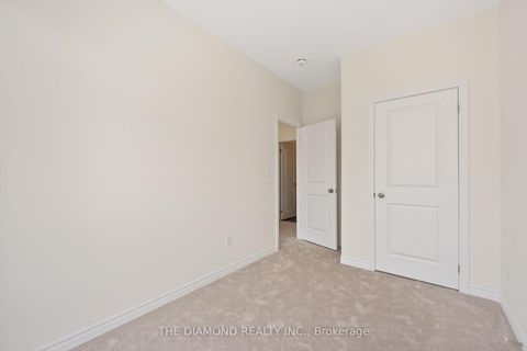 Photo 20 at 27 Gunton Street, Bayview Northeast, Aurora