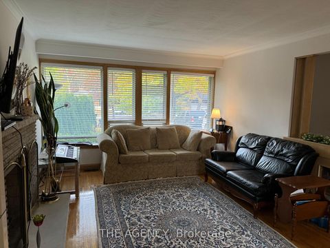 Photo 0 at 64 Farningham Crescent, Rosethorn, Toronto