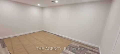 Photo 11 at 64 Farningham Crescent, Rosethorn, Toronto