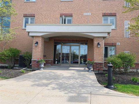 Photo 1 at 203 - 500 Mapleview Drive W, Holly, Barrie