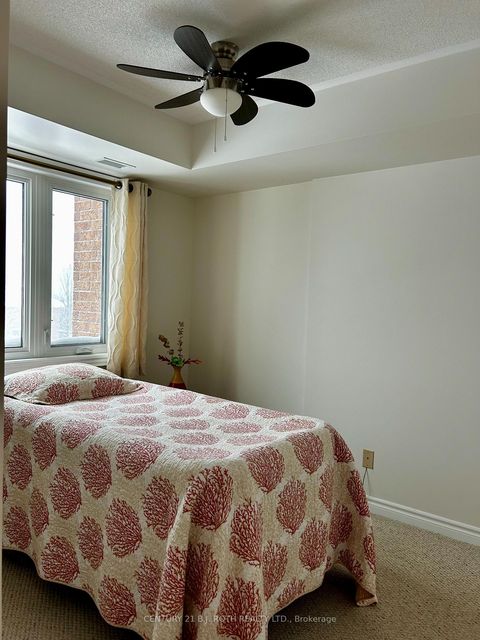 Photo 12 at 203 - 500 Mapleview Drive W, Holly, Barrie