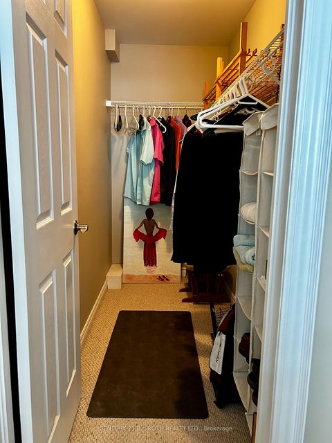 Photo 16 at 203 - 500 Mapleview Drive W, Holly, Barrie