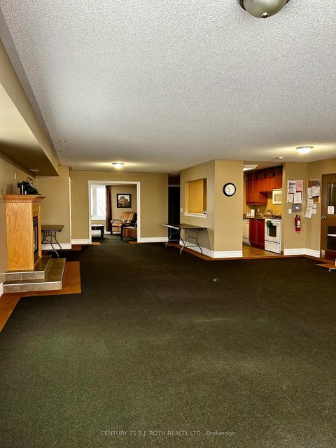 Photo 17 at 203 - 500 Mapleview Drive W, Holly, Barrie