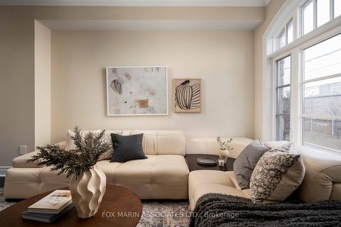 Photo 2 at 825-A Oxford Street, Mimico, Toronto