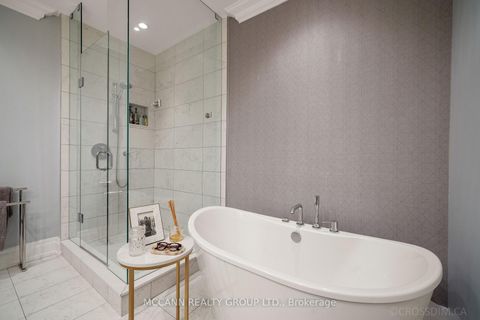 Photo 16 at 119 - 45 York Mills Road, York Mills, Toronto