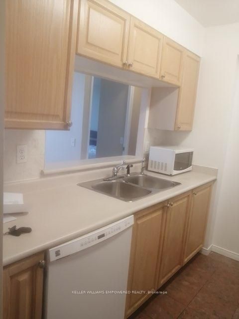 Photo 6 at 1511 - 238 Doris Avenue, Willowdale East, Toronto