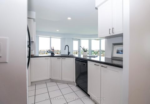 Photo 15 at 803 - 1030 Sheppard Avenue W, Bathurst Manor, Toronto