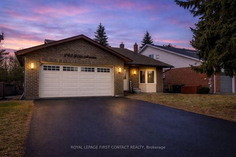 Photo 0 at 243 LITTLE Avenue, Allandale Heights, Barrie