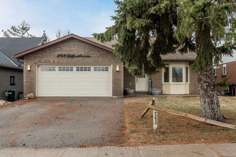 Photo 1 at 243 LITTLE Avenue, Allandale Heights, Barrie