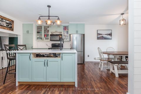 Photo 5 at 243 LITTLE Avenue, Allandale Heights, Barrie