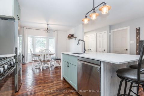 Photo 6 at 243 LITTLE Avenue, Allandale Heights, Barrie