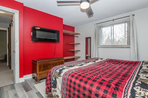 Photo 22 at 243 LITTLE Avenue, Allandale Heights, Barrie