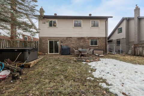 Photo 32 at 243 LITTLE Avenue, Allandale Heights, Barrie