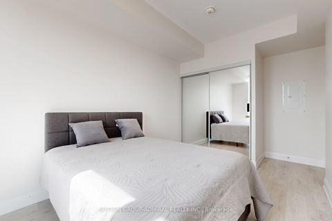 Photo 20 at 706 - 20 Gatineau Drive, Beverley Glen, Vaughan