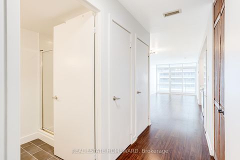 Photo 3 at 1916 - 4K Spadina Avenue, Waterfront Communities C1, Toronto