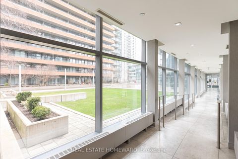 Photo 27 at 1916 - 4K Spadina Avenue, Waterfront Communities C1, Toronto