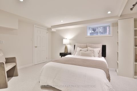 Photo 31 at 30 Oswald Crescent, Mount Pleasant West, Toronto